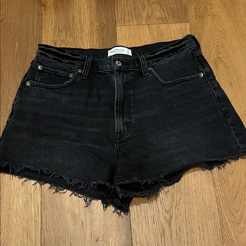 Abercrombie & Fitch 90s relaxed cutoff high rise